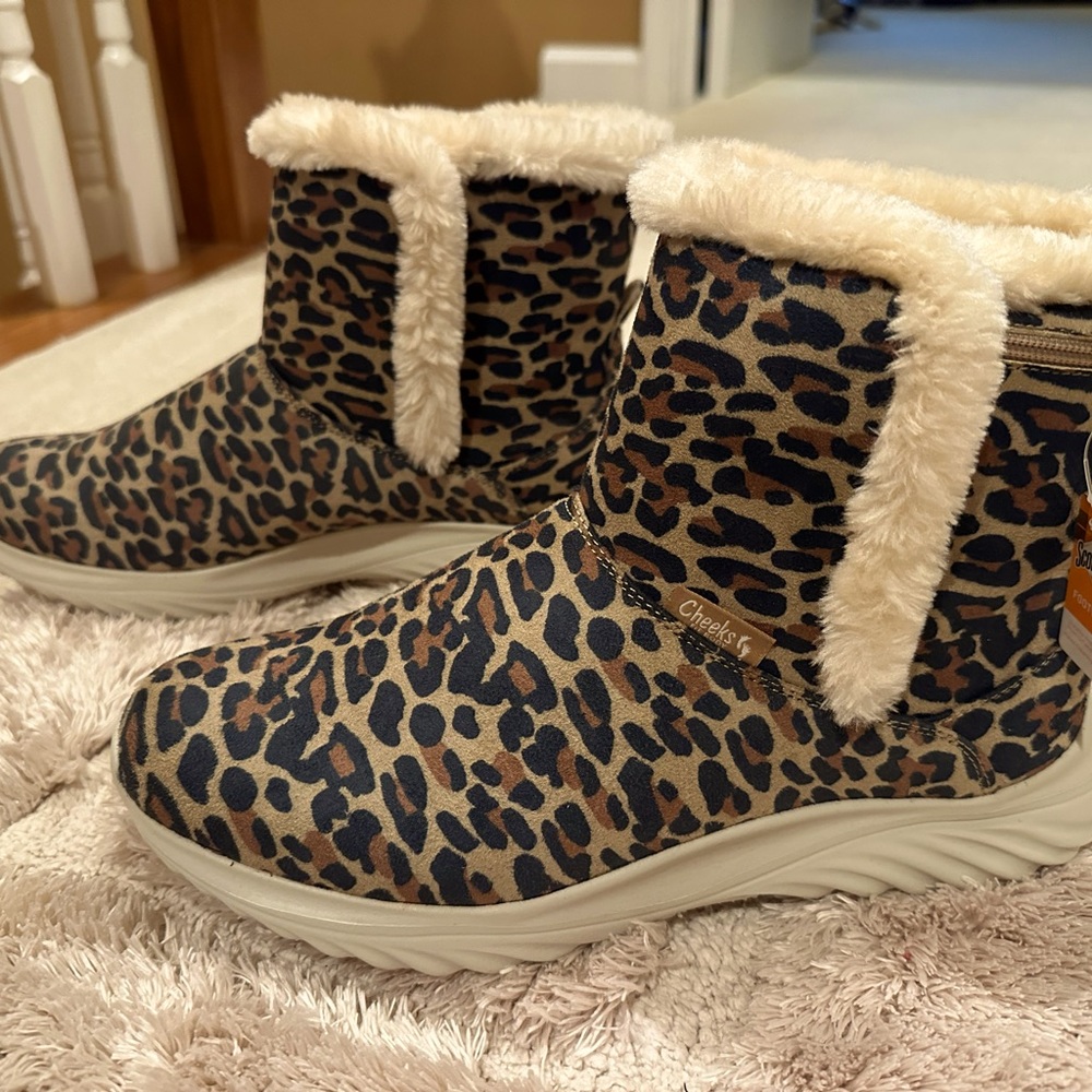 Women’s Sport Boots